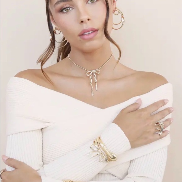 18k Gold Plated Bow Choker Necklace. New. - Picture 2 of 13